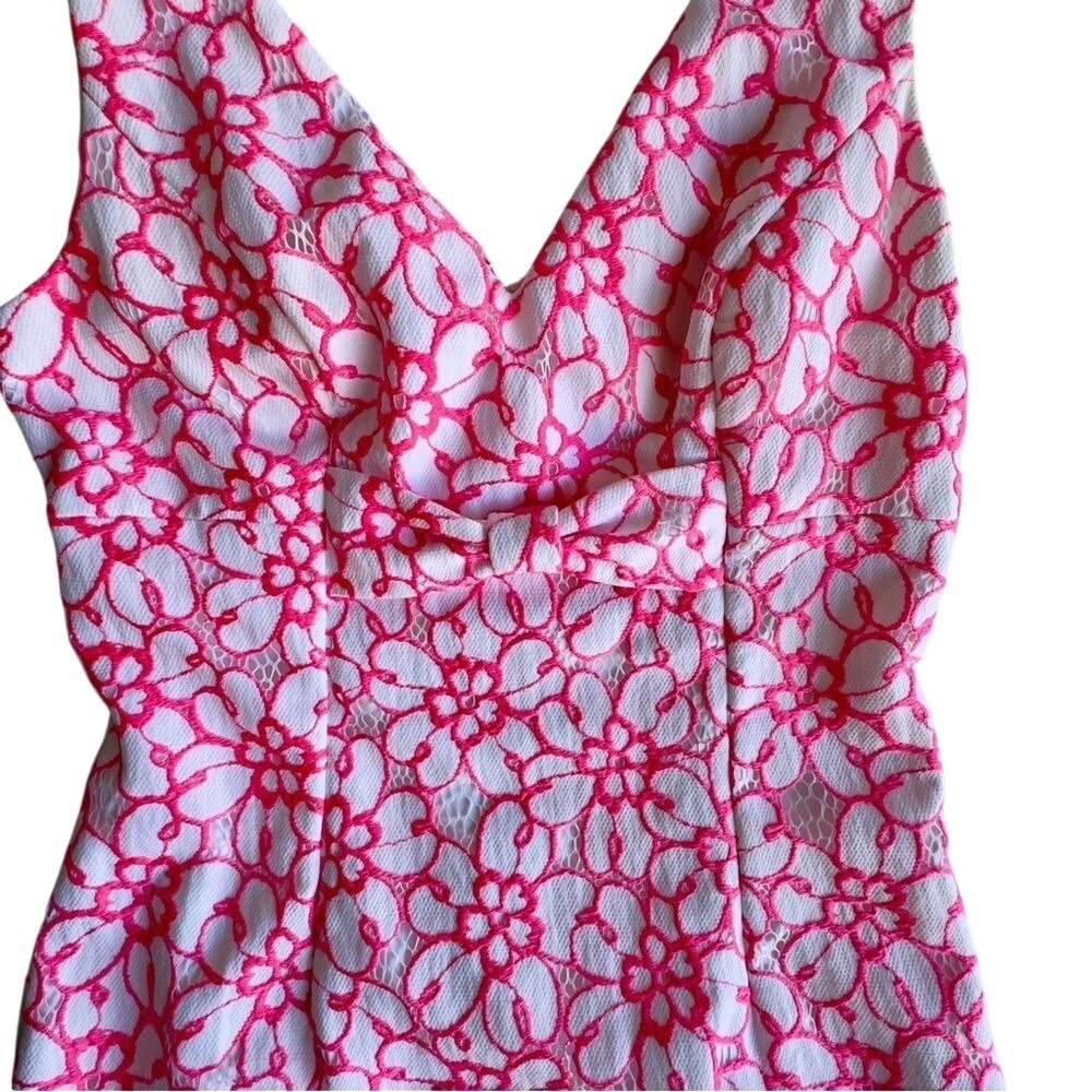 Lilly Pulitzer Dress Pink White Floral Lace V-Neck Barbiecore Resortwear 4 - Picture 3 of 6